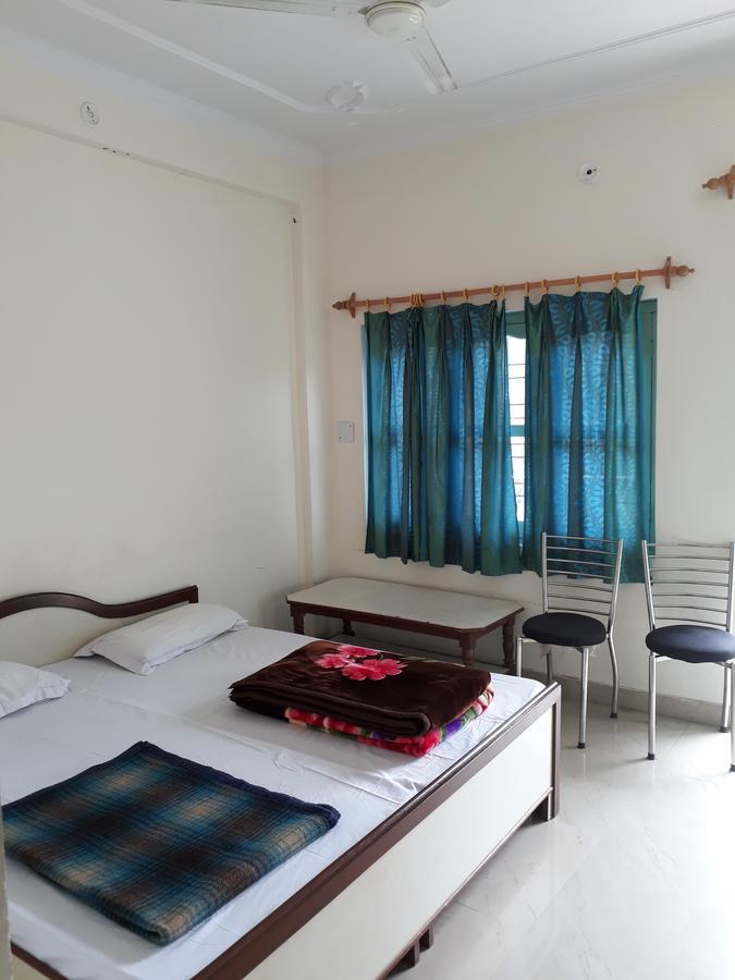 Hotel Govind Rudraprayāg Eksteriør billede
